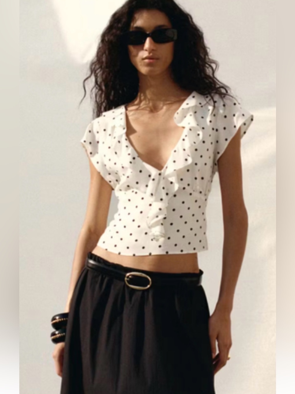 Mango Polka-Dot Top With Ruffles White Black Size Large (8) Blouse V-neck